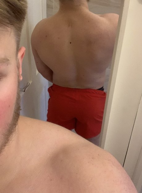 Naken läckt OnlyFans-bild av Jake
