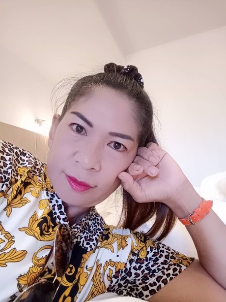 Naken läckt OnlyFans-bild av Nuan