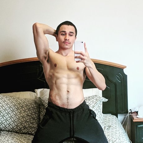 Naakte gelekte OnlyFans-foto van Keko