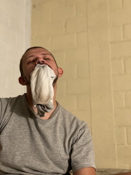 Naken läckt OnlyFans-bild av Alexander