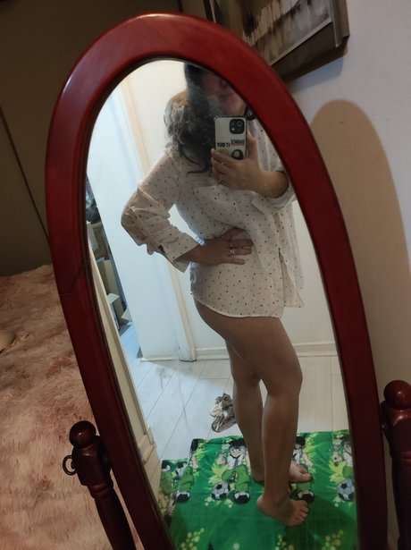 Обнаженная фотография утечки OnlyFans от Ross