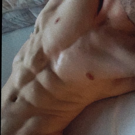 Naken läckt OnlyFans-bild av Alex