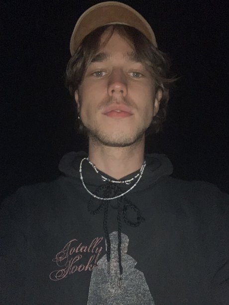Nagie wyciekłe zdjęcie OnlyFans od Lesha