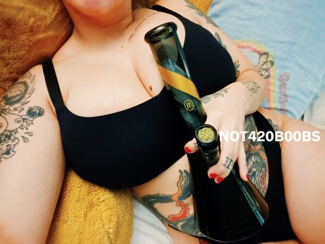 Naken läckt OnlyFans-bild av Loux Dawg
