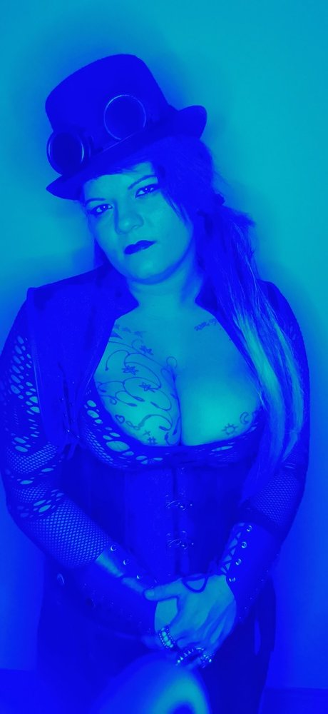 Nahá fotka uniklých OnlyFans od Nostrina