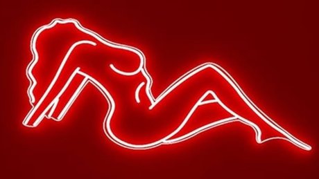 Naken läckt OnlyFans-bild av Jolie