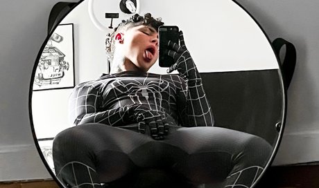 Обнаженная фотография утечки OnlyFans от Drico