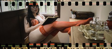 Alasti lekkinud OnlyFans-i pilt Cet Obscur Objet Du Dsir