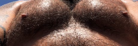 Nacktes geleaktes OnlyFans-Foto von Daddy