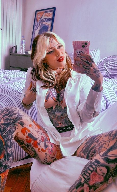 Foto desnuda filtrada de OnlyFans de Suki 