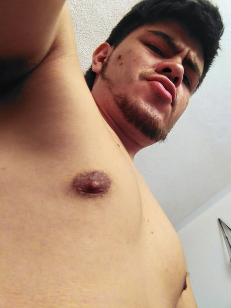 Photo nue de fuite OnlyFans de Cruz Azteca
