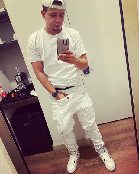 Adrianjonathan