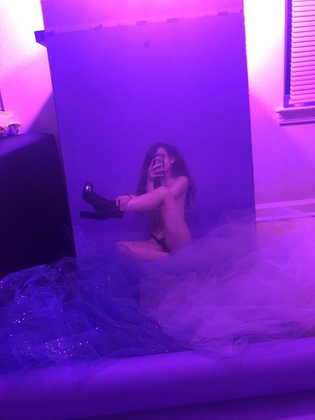 Nagie wyciekłe zdjęcie OnlyFans od Filmshorty