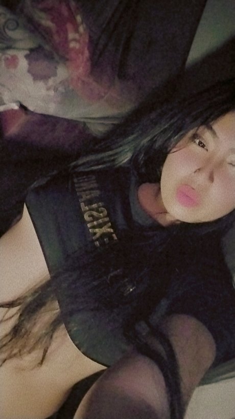 Alasti lekkinud OnlyFans-i pilt Alexandra Ospina