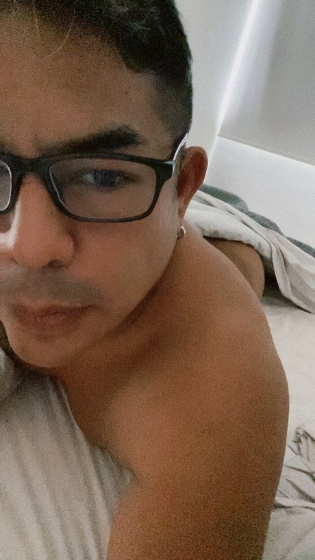 Naken läckt OnlyFans-bild av Adriano0001