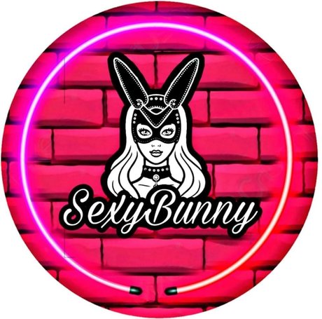 Alasti lekkinud OnlyFans-i pilt Alizze Bonny