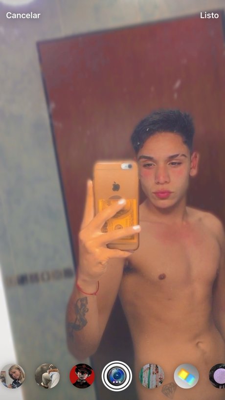 Обнаженная фотография утечки OnlyFans от Agustin
