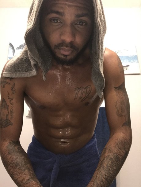 Nahá fotka uniklých OnlyFans od Domo