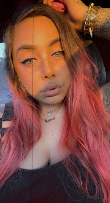 Foto nua vazada do OnlyFans de Veronica Mo
