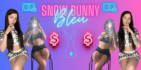 Naken läckt OnlyFans-bild av  Snowbleu