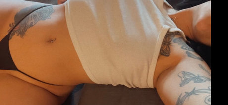 Обнаженная фотография утечки OnlyFans от Octavia Rose