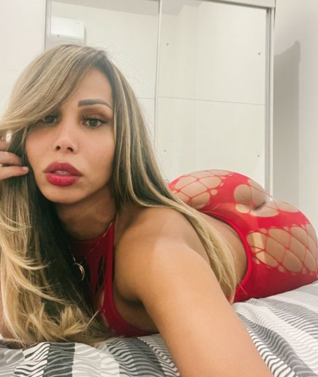 Naken läckt OnlyFans-bild av Agatha Ferraz