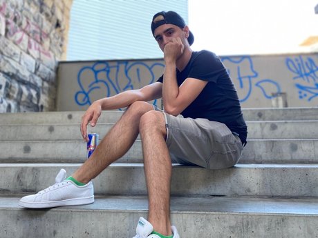 Naken lekkede OnlyFans-bilde av Alexander Hudson