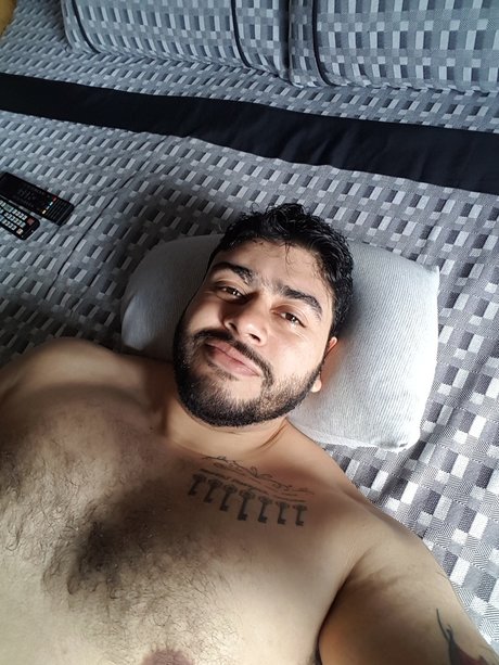 Nøgent lækket OnlyFans-billede af Alexandre Sena