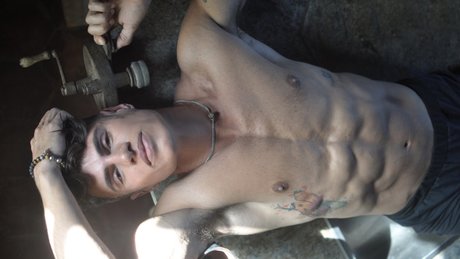 Nahá fotka uniklých OnlyFans od Miguel