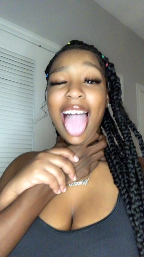 Naken läckt OnlyFans-bild av Onlylay