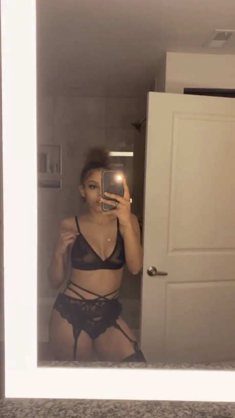 Naken läckt OnlyFans-bild av 1faith
