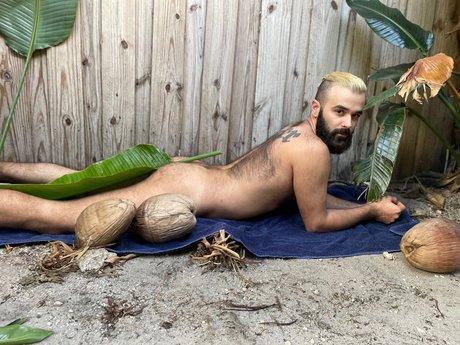 Nagie wyciekłe zdjęcie OnlyFans od Abe Monroe