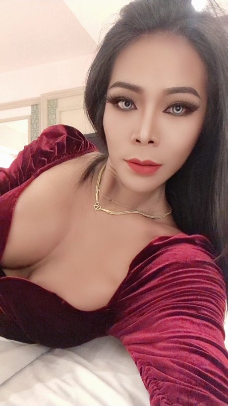 Photo nue de fuite OnlyFans de Ts Paeng