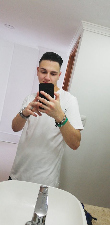 Foto nua vazada do OnlyFans de Pablo Lopez