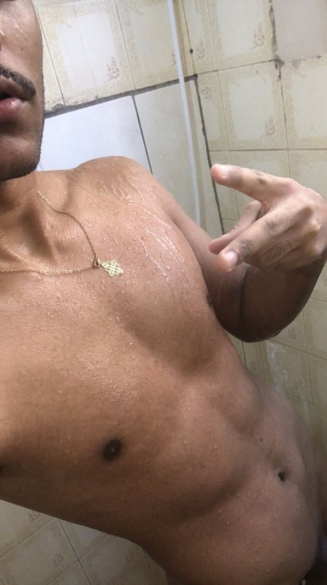 Naken lekkede OnlyFans-bilde av Guilherme