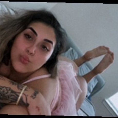 Nahá fotka uniklých OnlyFans od Ozzy