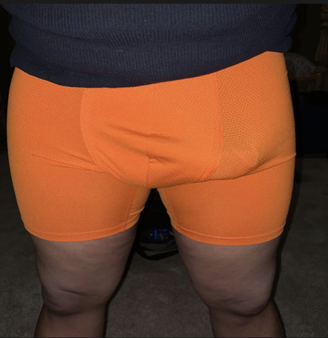 Naakte gelekte OnlyFans-foto van Outtacontrolking