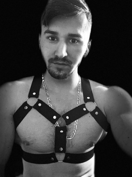 Naakte gelekte OnlyFans-foto van Outdoorloverjay