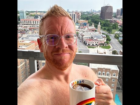 Naken läckt OnlyFans-bild av Otter And Bear