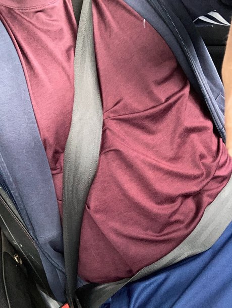 Nahá fotka uniklých OnlyFans od Osornino Caliente