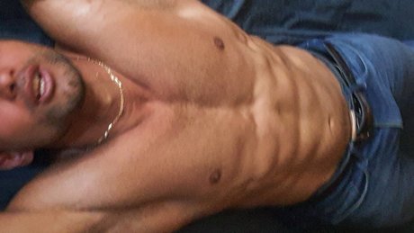 Naken läckt OnlyFans-bild av Oscar Vica