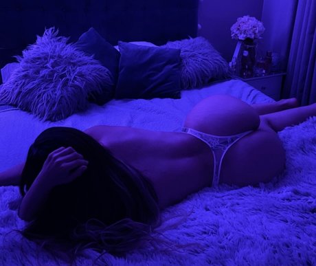 Photo nue de fuite OnlyFans de Ale Belen