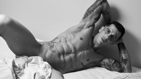 Naakte gelekte OnlyFans-foto van Alber De Luca