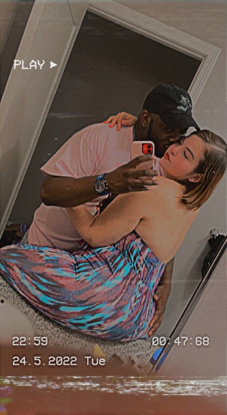 Nahá fotka uniklých OnlyFans od Alexandria Davis