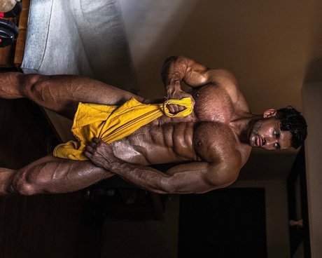Alaston vuotanut OnlyFans-kuva Vlad Parker  Vip Content 01 Of  