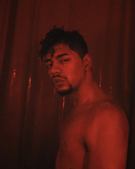 Nahá fotka uniklých OnlyFans od Papi Pltano