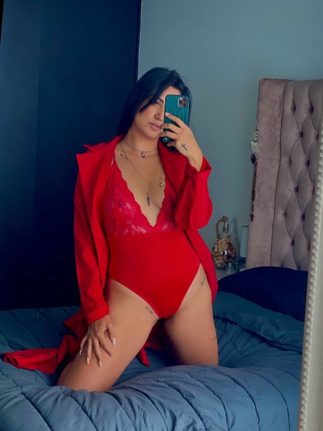 Naken läckt OnlyFans-bild av Lapalomanegra