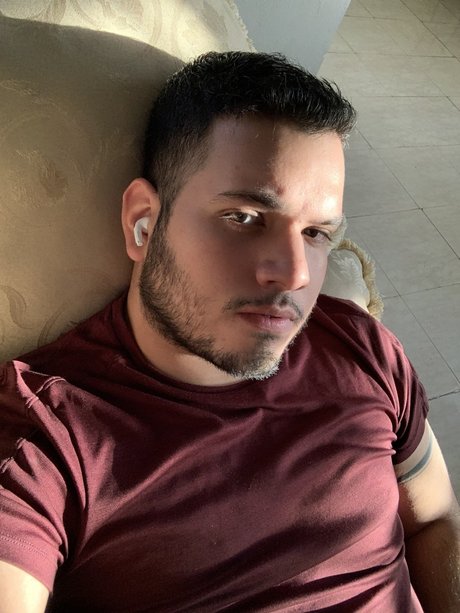 Foto nua vazada do OnlyFans de Alec