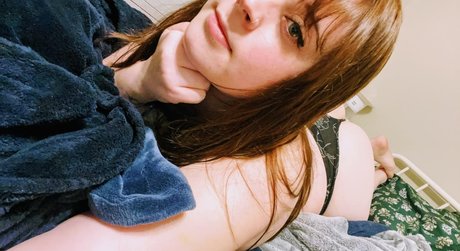 Naken läckt OnlyFans-bild av Pepper Jefferson