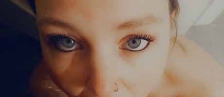 Обнаженная фотография утечки OnlyFans от   